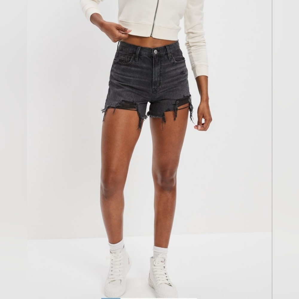 AE boyfriend shorts